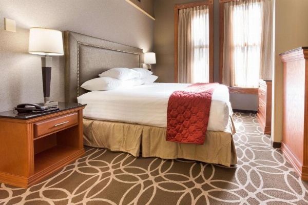 Drury Inn & Suites San Antonio Riverwalk image 13